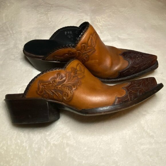 Handcrafted Tres Outlaws El Paso Leather Wingtip Mules Rare Womens Size 7.5 - Picture 2 of 5